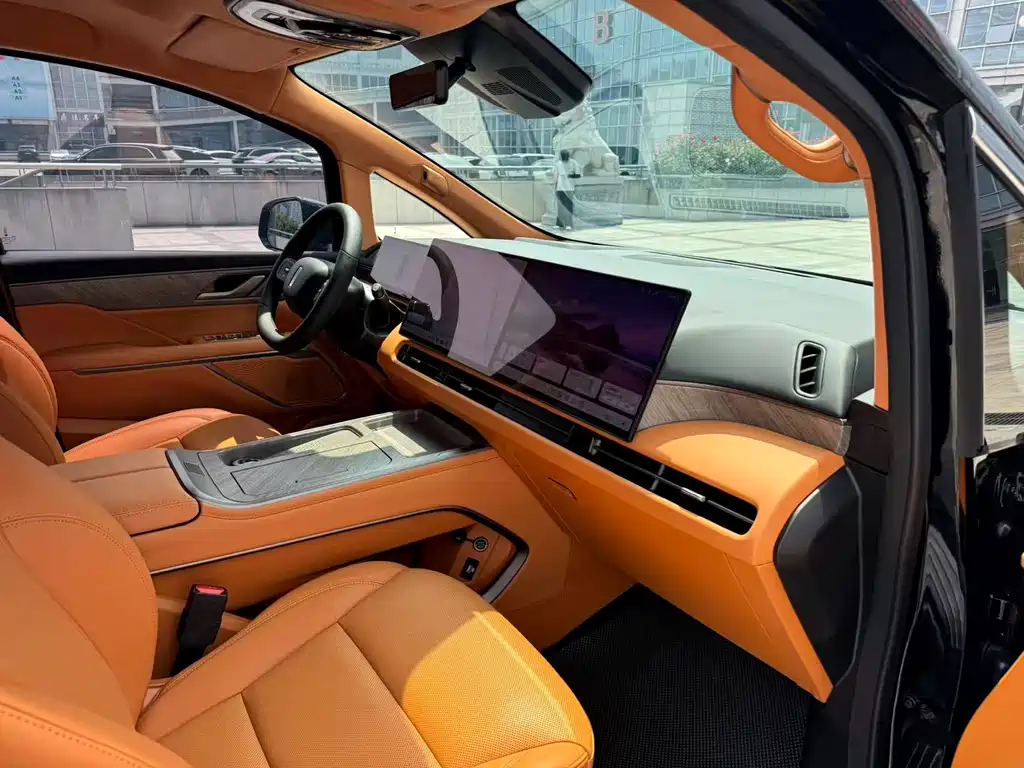 WEY Gaoshan 2025 AWD Gaoshan 8