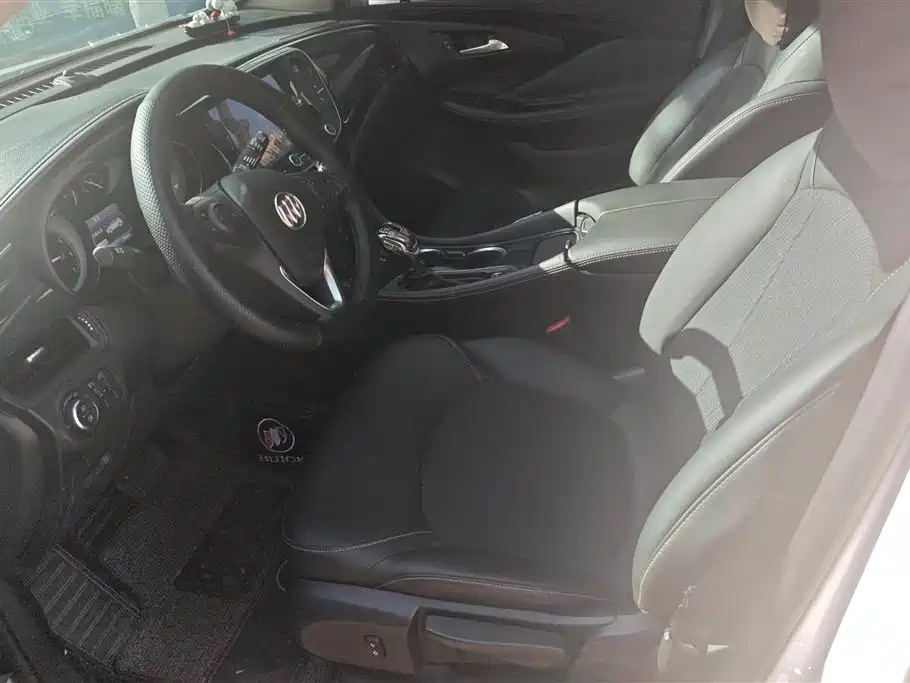 Buick Envision Plus 2016 20T FWD Leading Edition