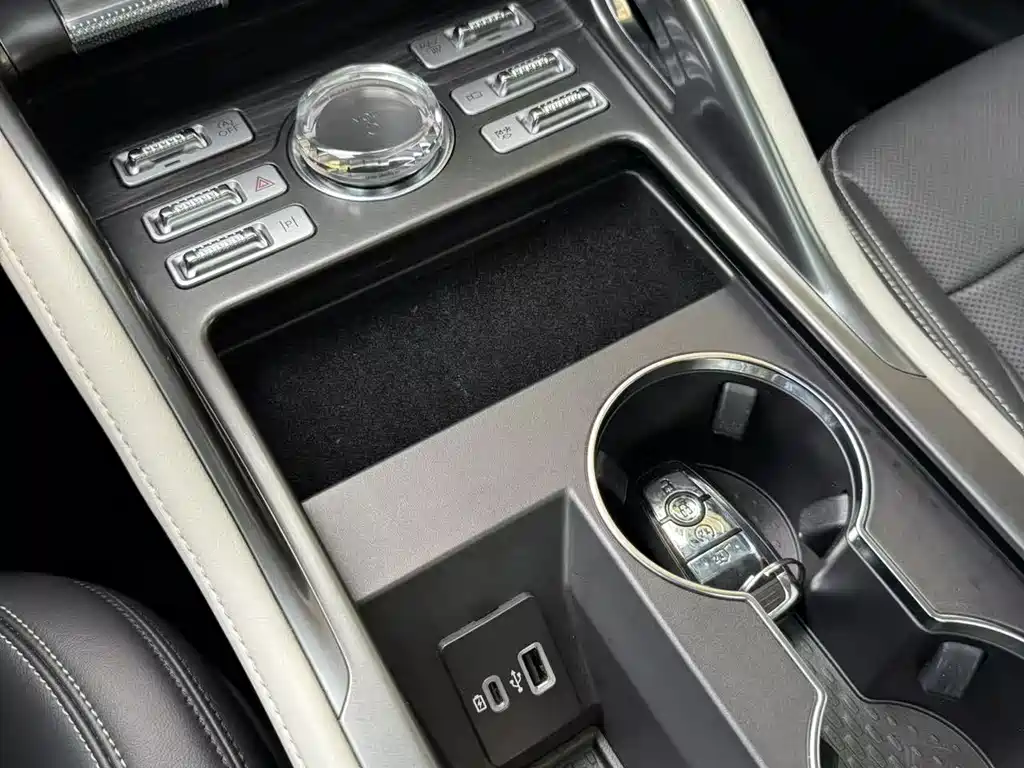 Lincoln Nautilus 2023 2.0T AWD Reserve Edition