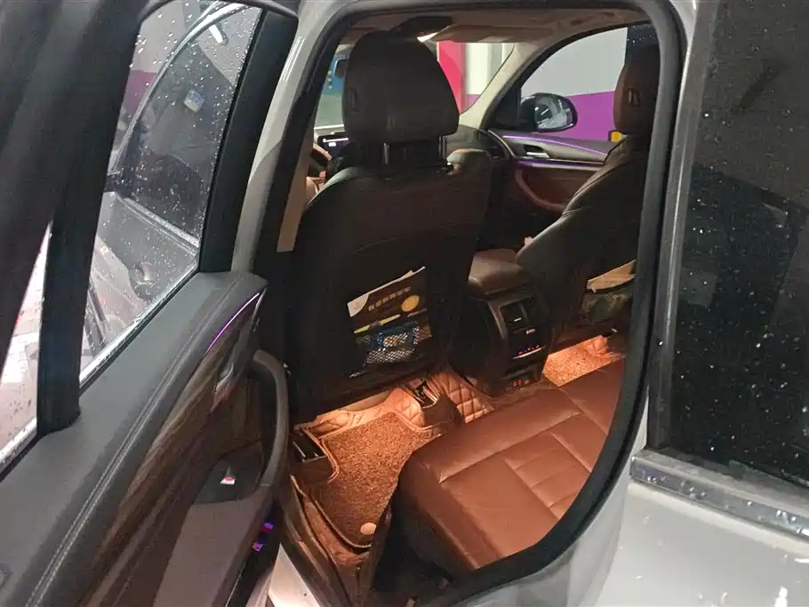 BMW X3 2020 xDrive28i Luxury Package