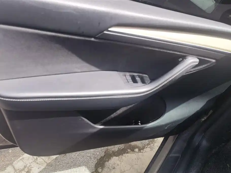 Model Y 2021 Long Range AWD