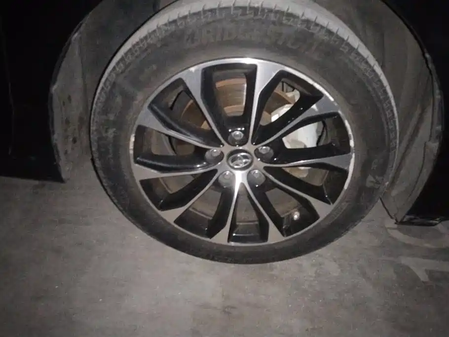Toyota Avalon 2023 2.0L Luxury Edition