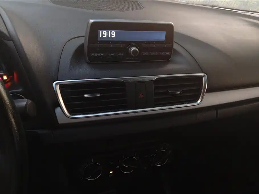 Mazda 3 Axela