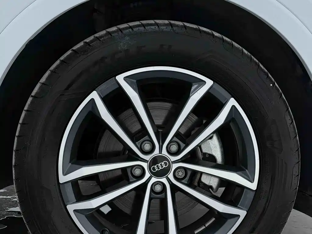 Audi Q3 2022 35 TFSI Entry Dynamic