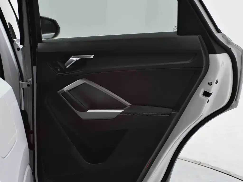 Audi Q3 2022 35 TFSI Entry Dynamic