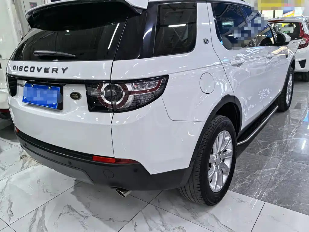 Land Rover Discovery Sport 2019 240PS SE