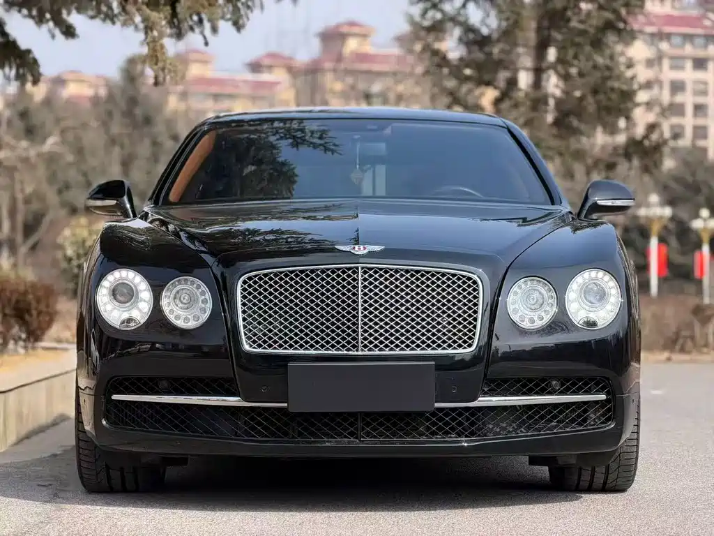 Bentley Flying Spur 2014 4.0T V8 Prestige Edition