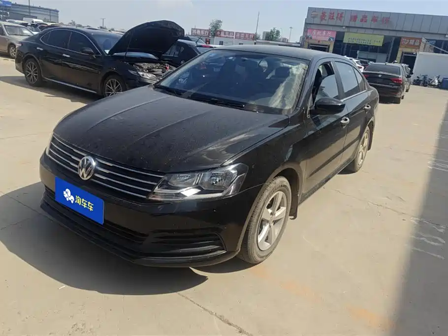 Volkswagen Lavida 2015 1.6L Manual Style Edition