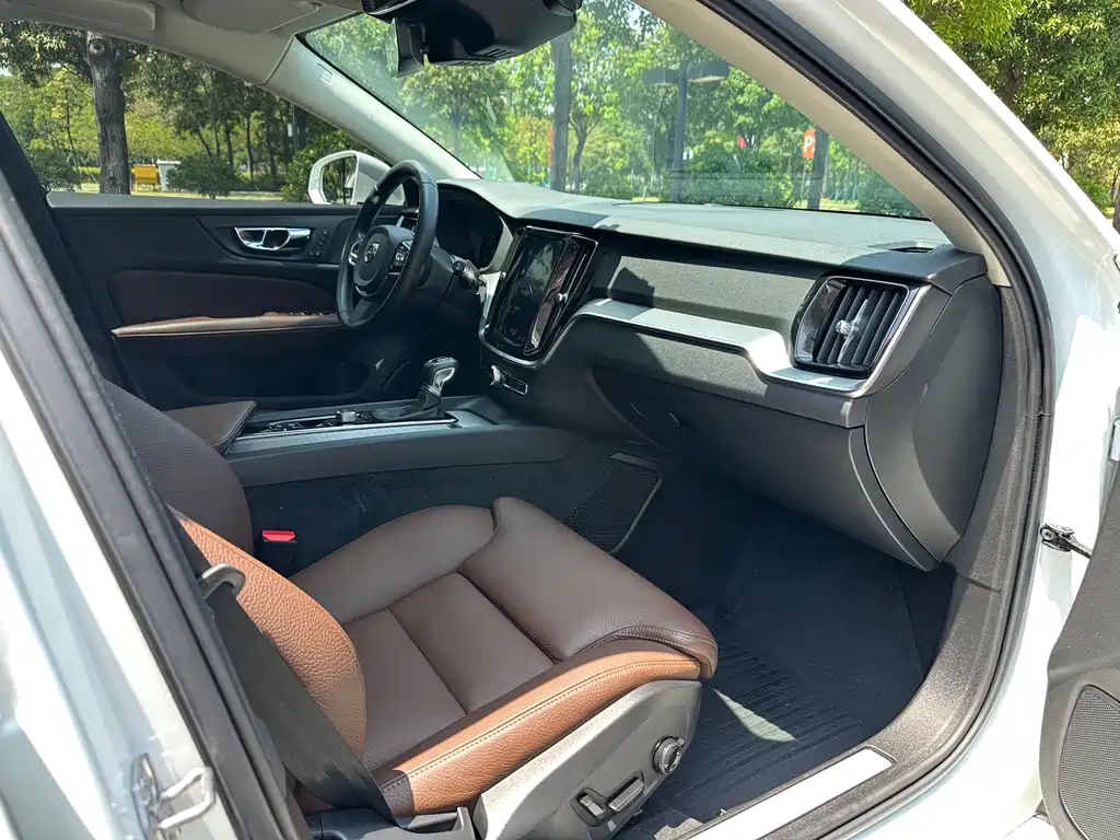 Volvo V60 2020 T5 Inscription