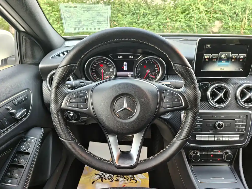 Mercedes-Benz A-Class (Import) 2016 A 200 Fashion Edition