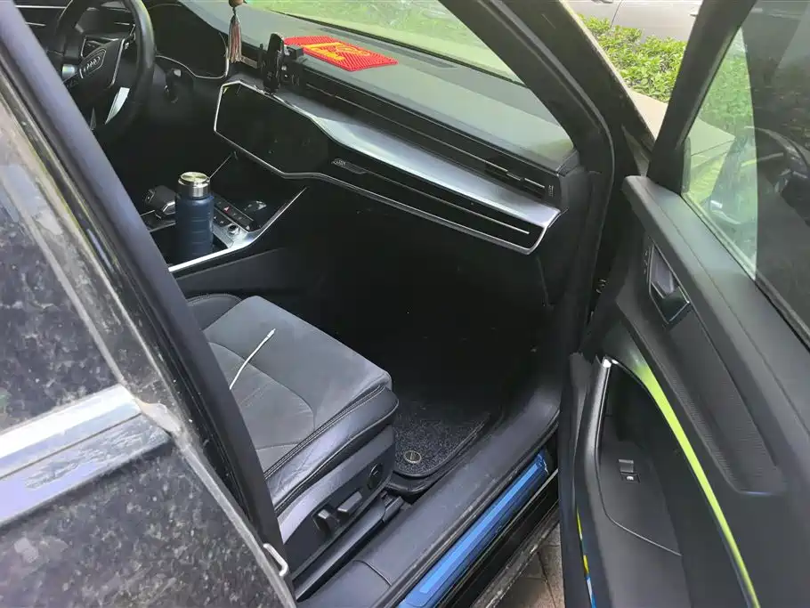 Audi A6L 2019 45 TFSI Zhenxuan Dynamic Edition