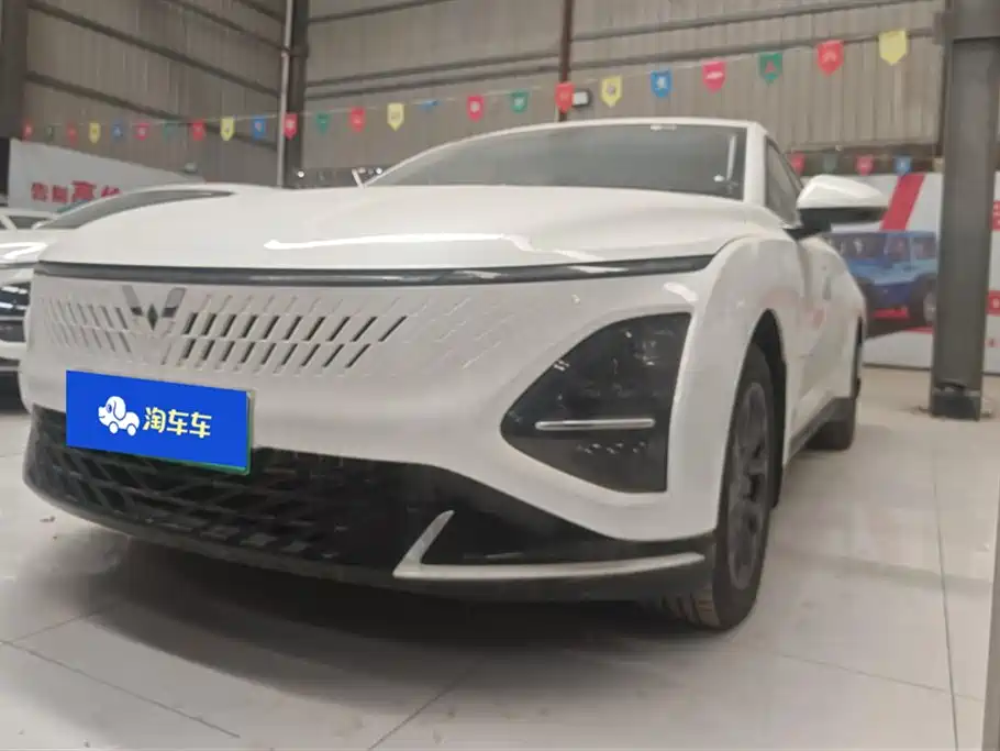 Wuling Starlight 2025 70km Intelligent Standard Edition
