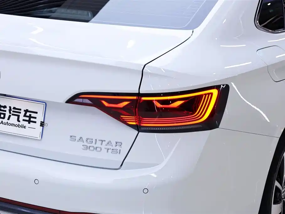 Volkswagen Sagitar 2025 Facelift 300TSI DSG Beyond Edition