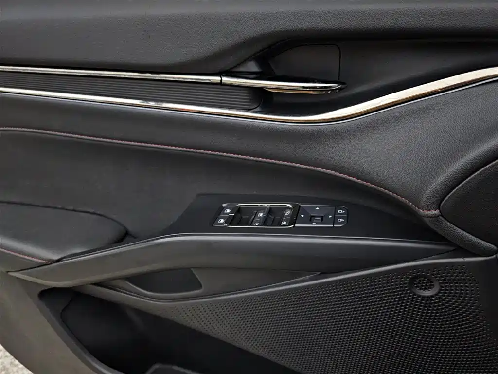 Ford Mondeo 2023 EcoBoost 180 Luxury Edition