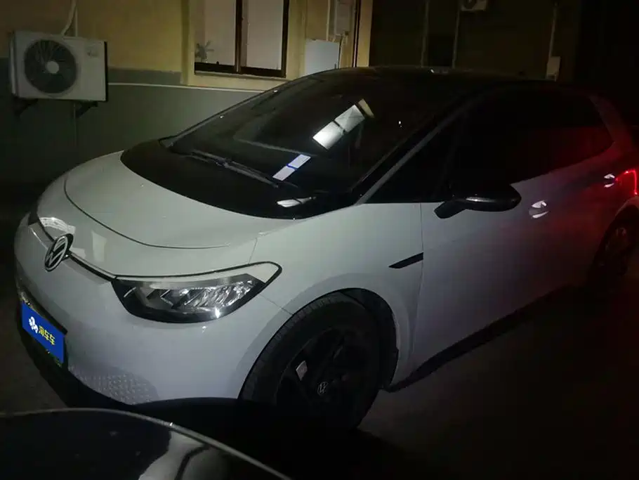 Volkswagen ID.3 2023 Pure Smart Enjoyment Edition