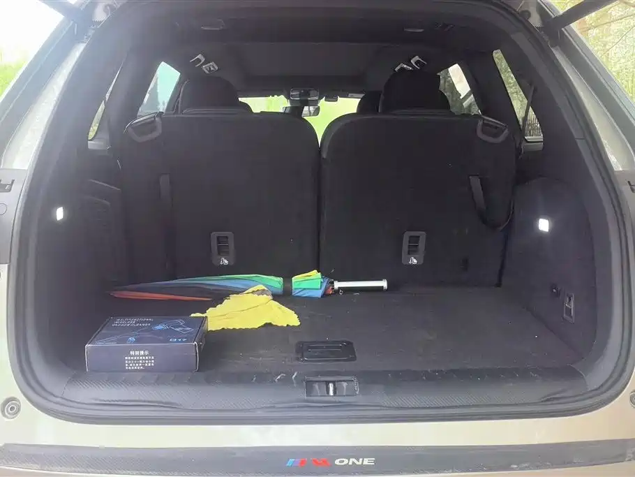 Li Auto ONE 2020 EREV 6-Seater