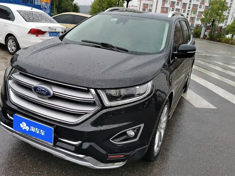Ford Edge 2015 2.0T GTDi AWD Titanium