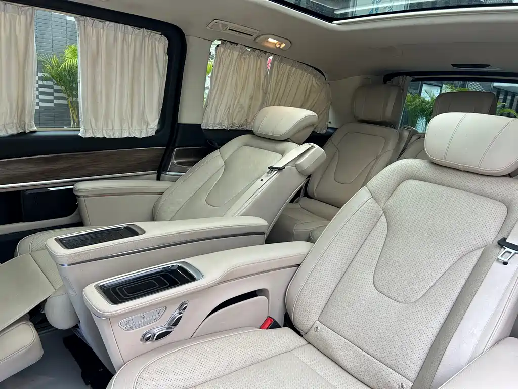 Mercedes-Benz V-Class 2021 V 260 Prestige Edition