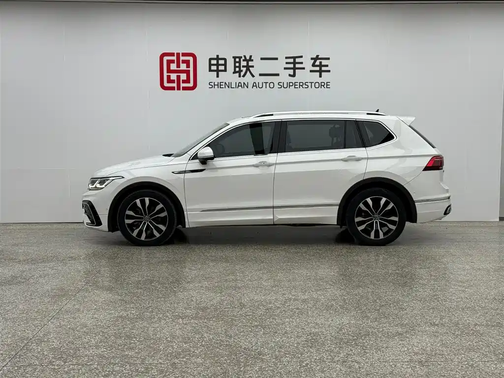 Volkswagen Tiguan L 2022 330TSI Automatic FWD R-Line Flagship Edition