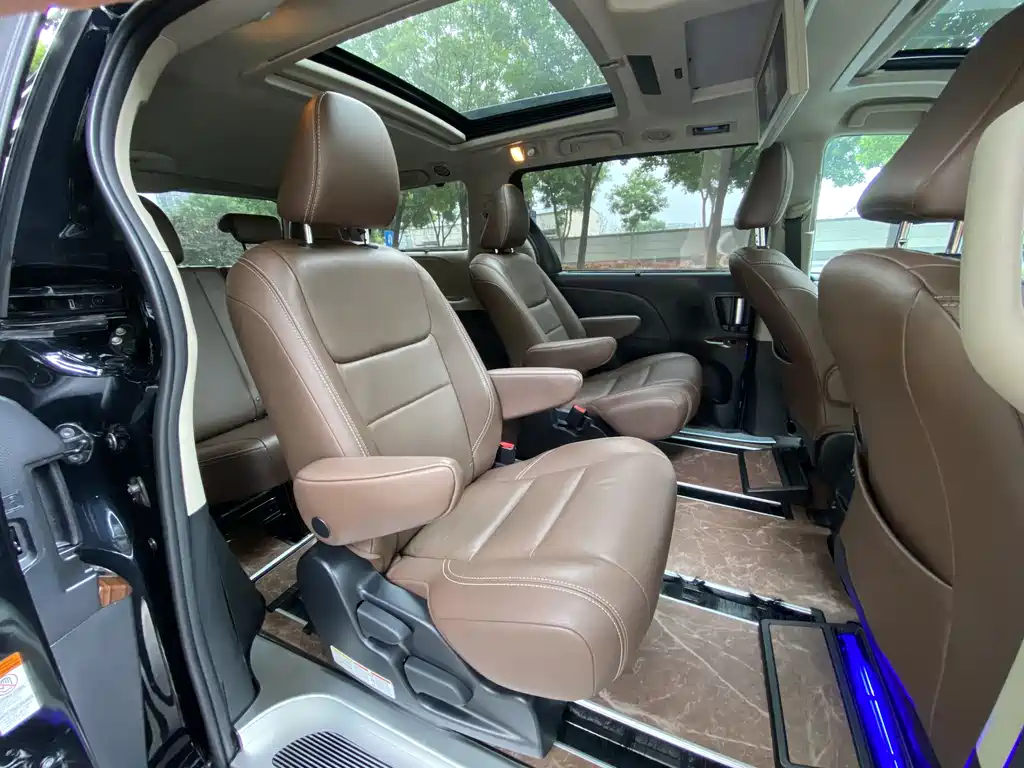 Sienna 2015 3.5L AWD L
