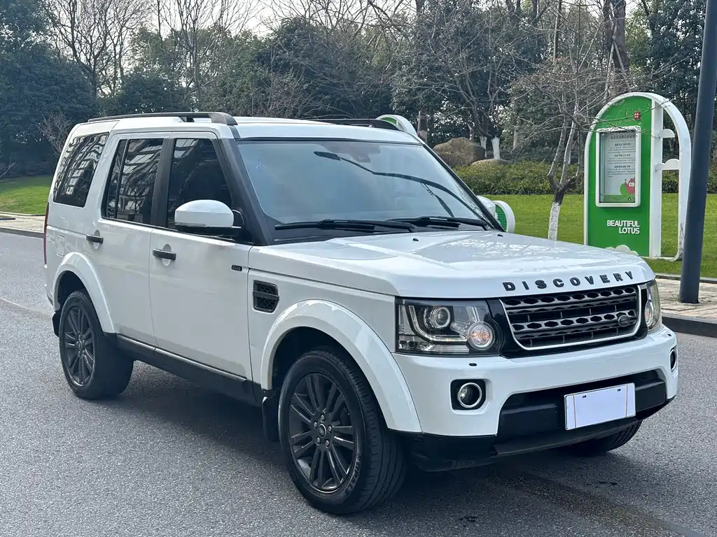Land Rover Discovery 2015 3.0 SC V6 SE