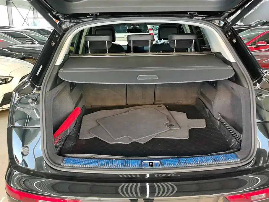Audi Q5L 2022 Facelift 40 TFSI Luxury Dynamic Edition