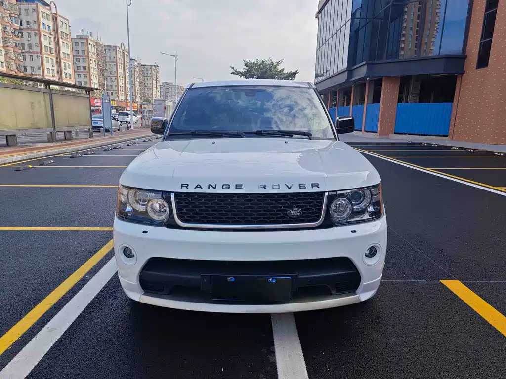 Range Rover Sport 2013 5.0 NA V8 HSE Red Edition