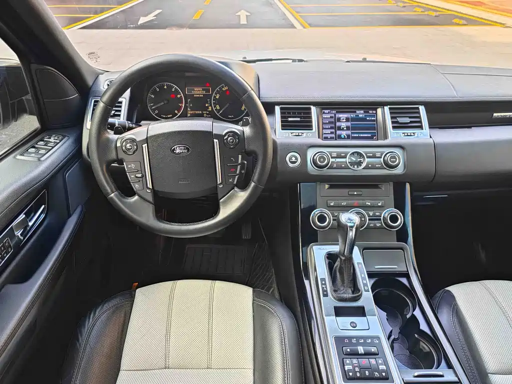 Range Rover Sport 2013 5.0 NA V8 HSE Red Edition