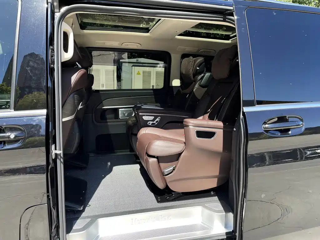 Mercedes-Benz V-Class 2024 V 300 L Long Wheelbase Prestige Edition