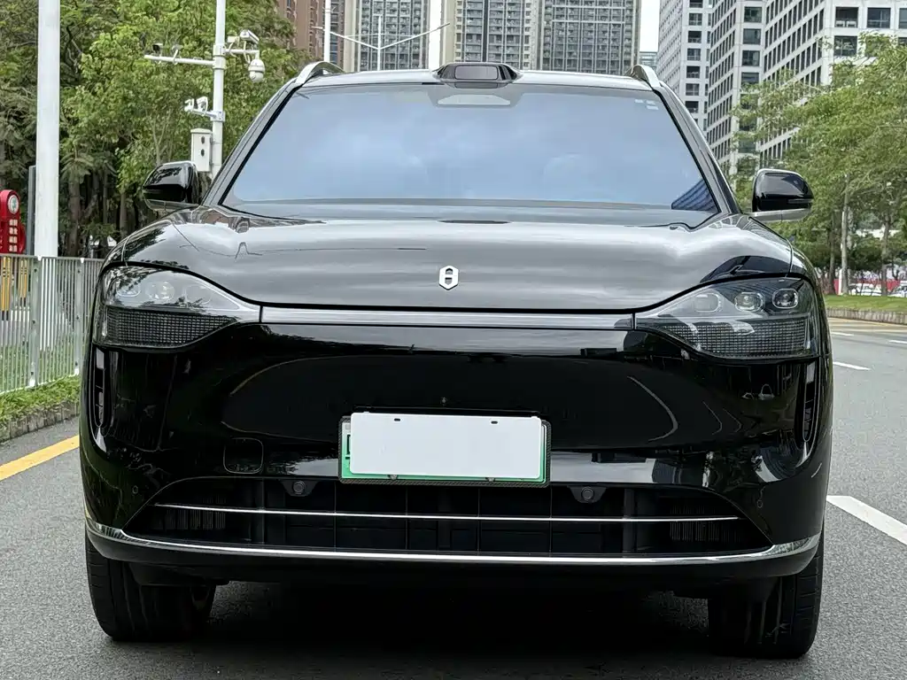 AITO M9 2025 EREV Ultra Edition 52kWh 6-Seater (192-line LiDAR)