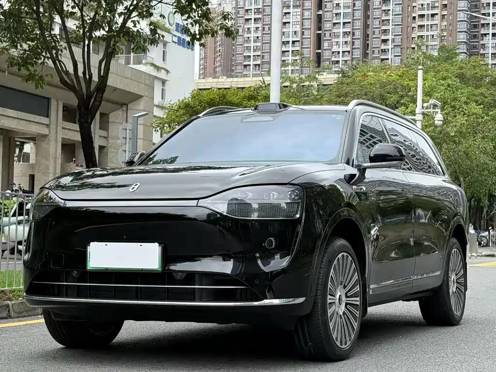 AITO M9 2025 EREV Ultra Edition 52kWh 6-Seater (192-line LiDAR)