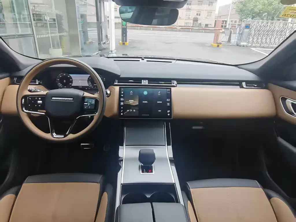 Range Rover Velar 2025 Dynamic HSE