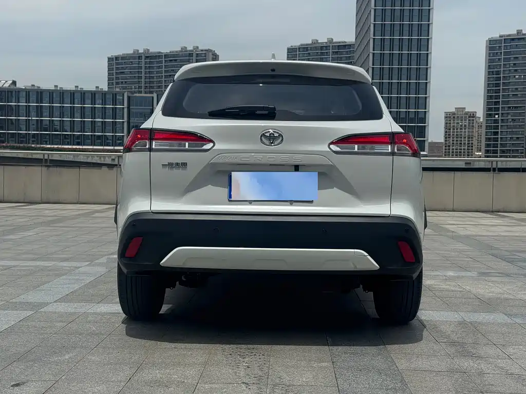 Toyota Corolla Cross 2024 2.0L Pioneer Edition