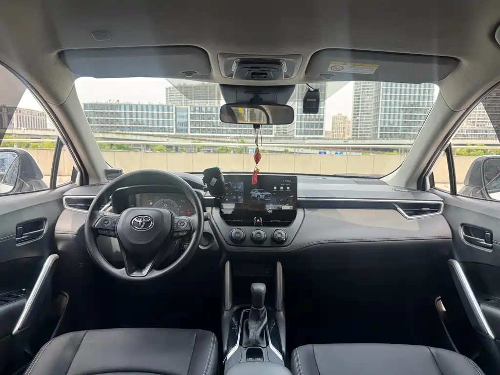 Toyota Corolla Cross 2024 2.0L Pioneer Edition