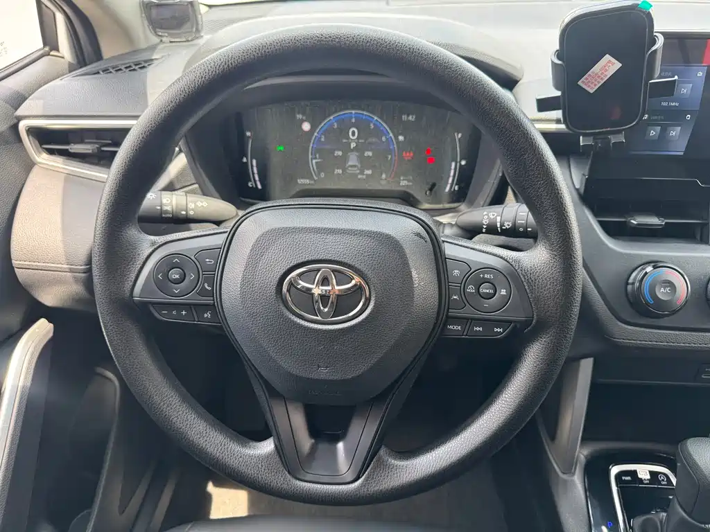 Toyota Corolla Cross 2024 2.0L Pioneer Edition