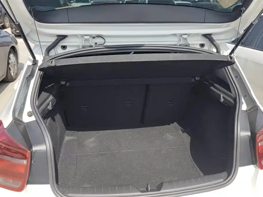 BMW 1 Series (Import) 2013 Facelift 116i Leading Edition