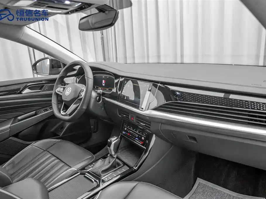 Passat 2023 Facelift 330TSI Starlight Elite Edition