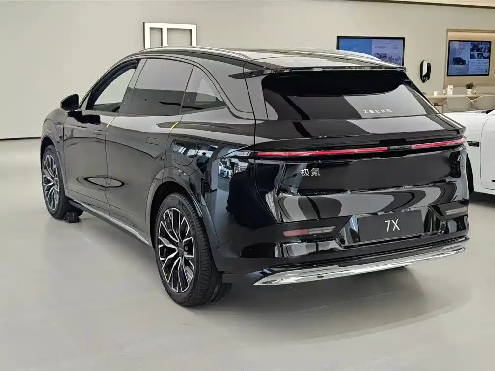 Zeekr 7X 2025 100kWh Long Range RWD Intelligent Driving Edition