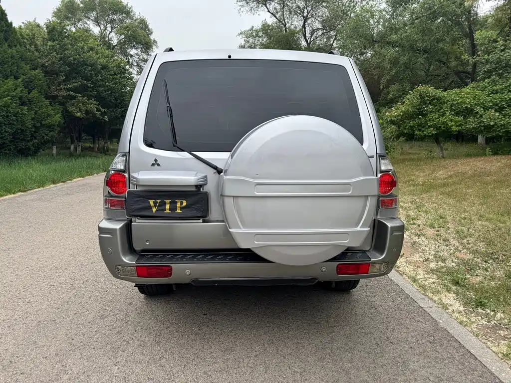 Mitsubishi Pajero 2011 V73 3.0L AT GLS
