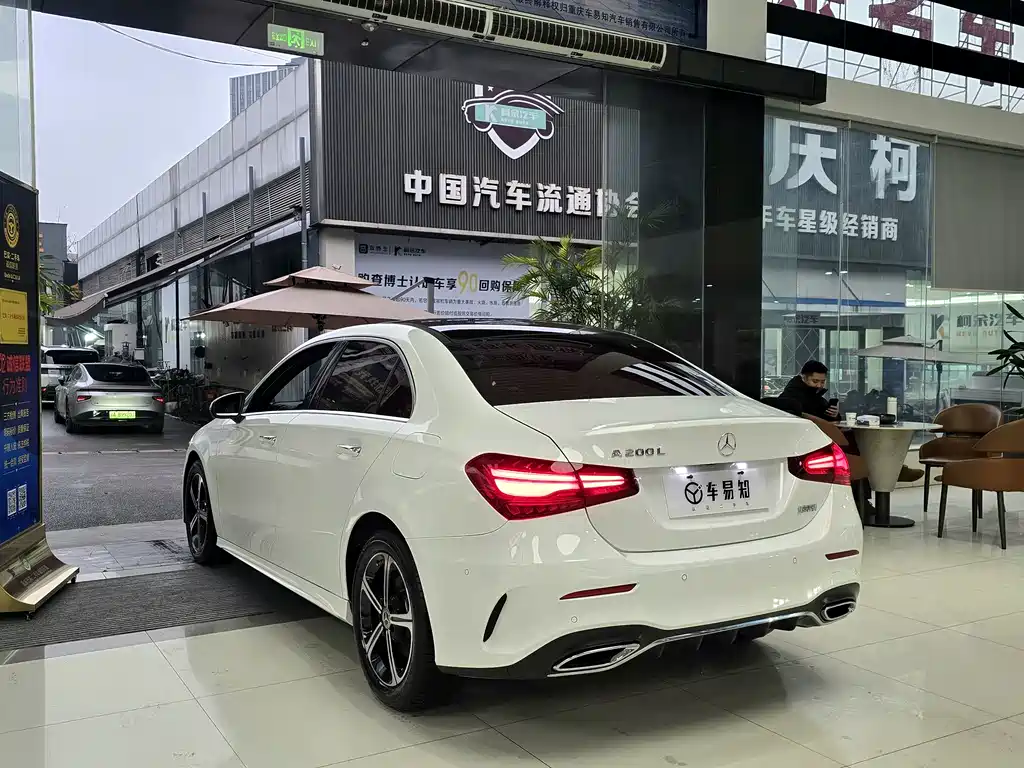 Mercedes-Benz A-Class 2023 A 200 L Fashion Edition