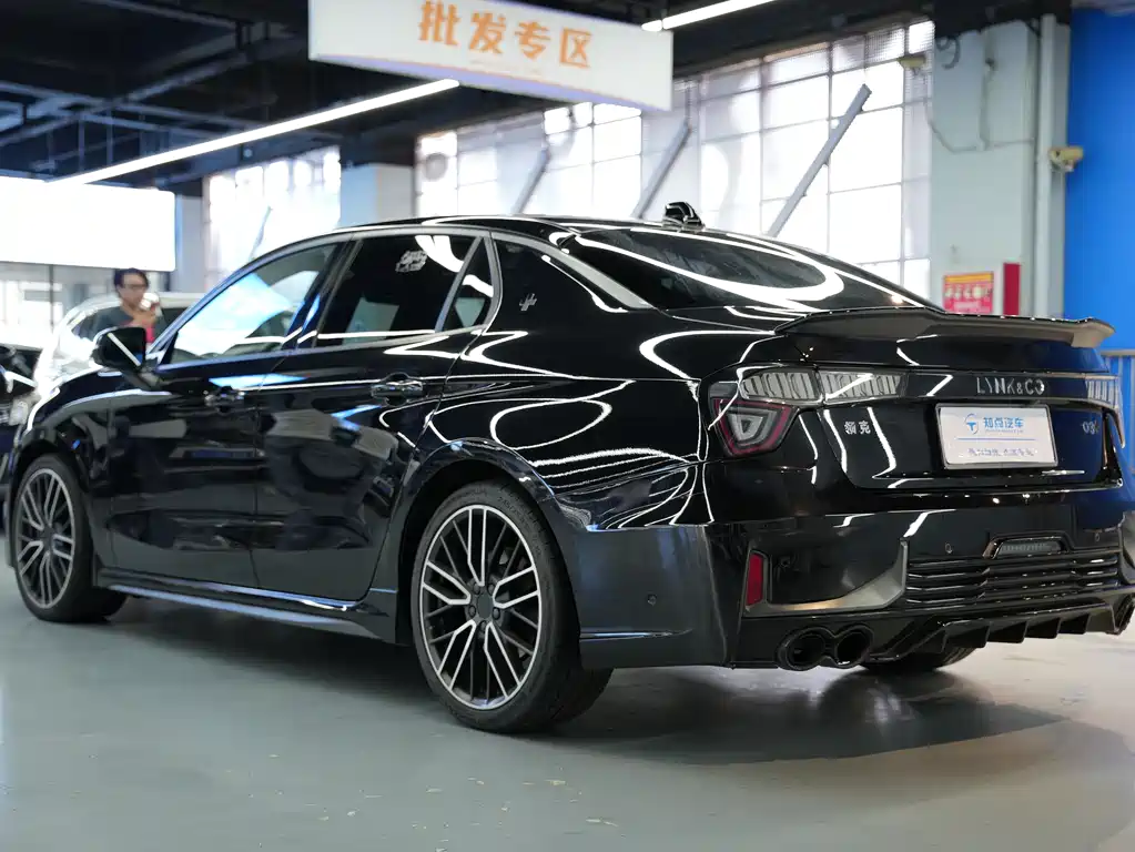 Lynk & Co 03 2021 03+ 2.0TD Automatic Yufeng Edition