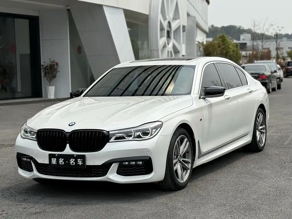 BMW 7 Series 2018 730Li Exclusive Edition M Sport Package