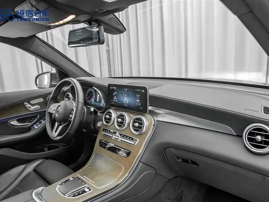 Mercedes-Benz GLC 2020 GLC 260 L 4MATIC Luxury