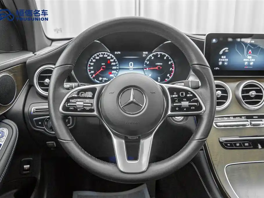 Mercedes-Benz GLC 2020 GLC 260 L 4MATIC Luxury