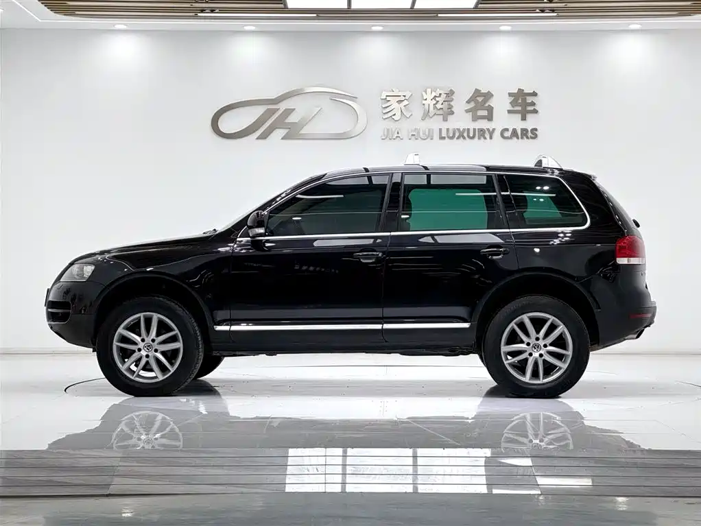 Volkswagen Touareg 2006 4.2L Top Trim