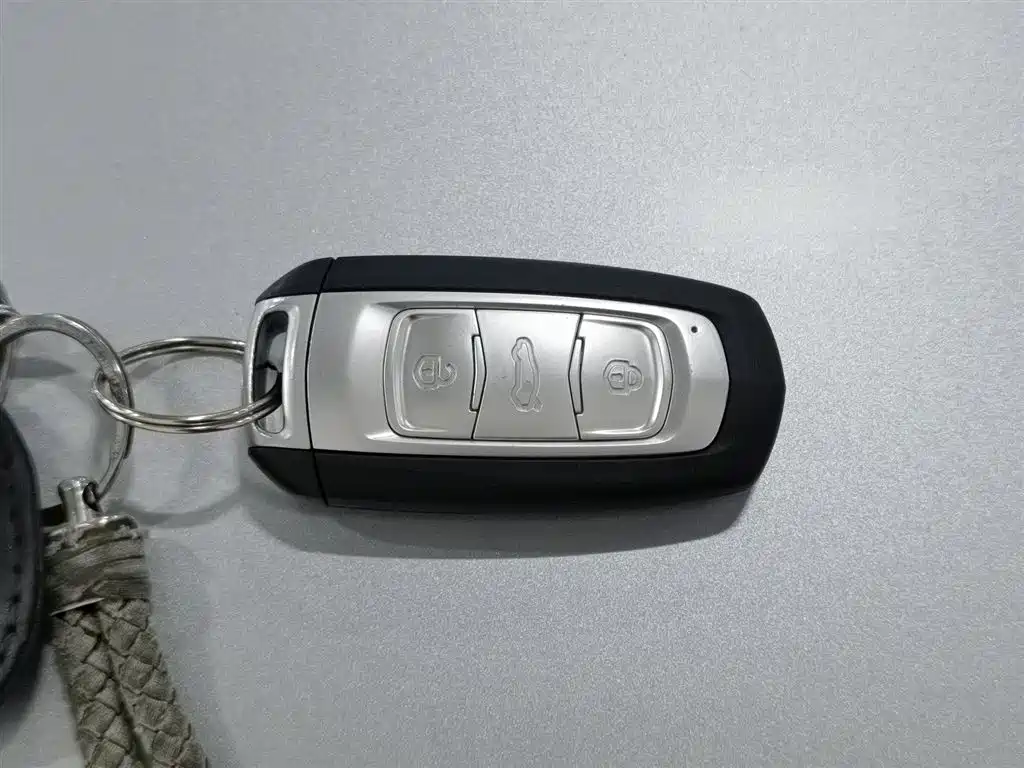 Geely Boyue 2016 1.8TD Automatic Zhi Zun