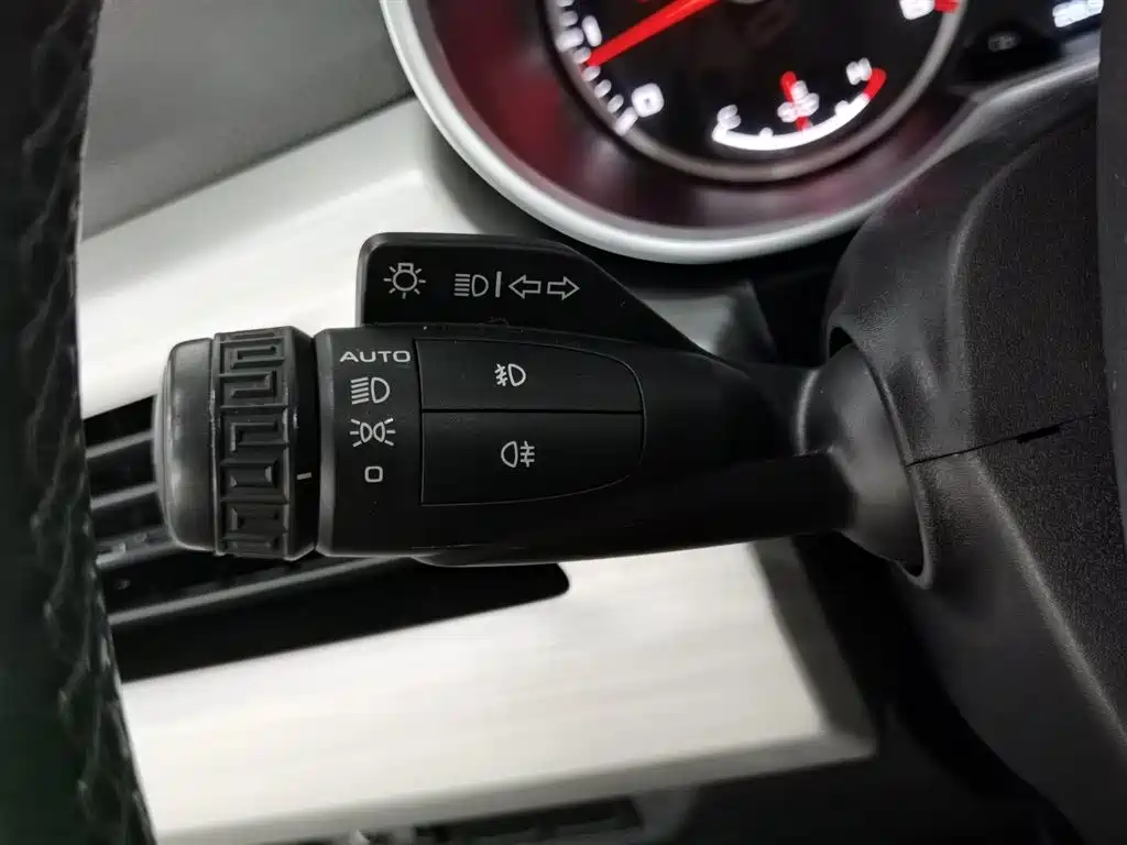 Geely Boyue 2016 1.8TD Automatic Zhi Zun