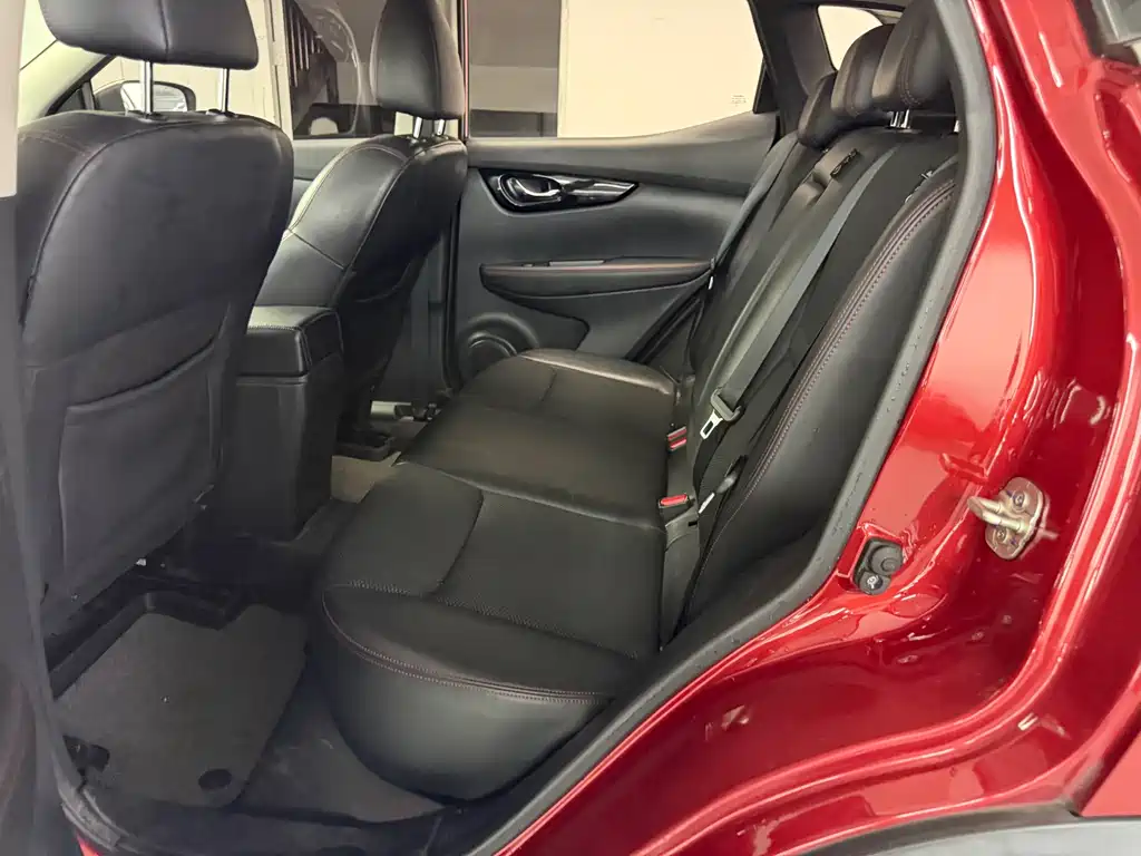 Nissan Qashqai 2017 2.0L CVT Zhixiang Edition China V