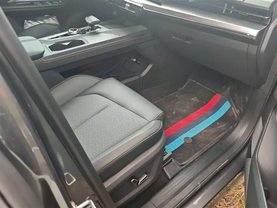 Changan Oshan Z6