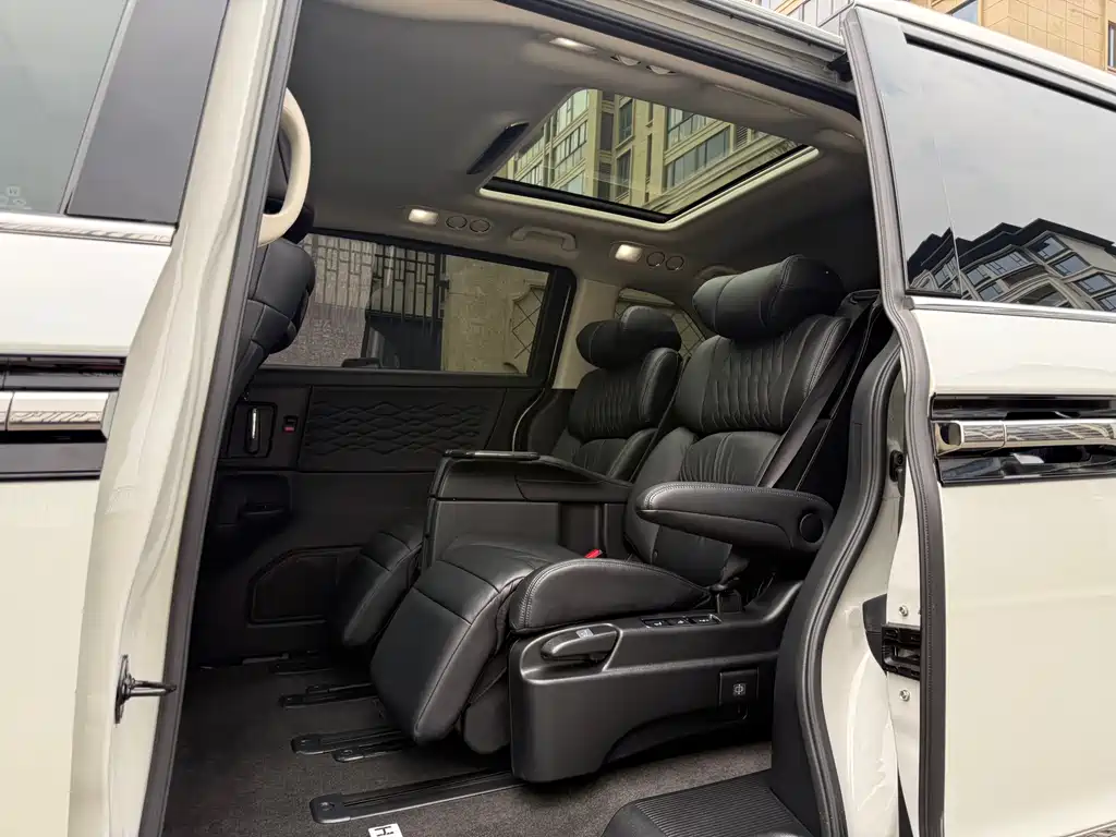 Elysion 2022 2.0L e:HEV Luxury Edition
